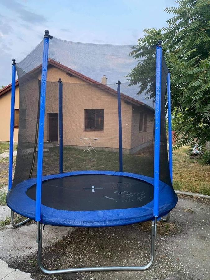 Dom Pri Kupalisku Thermalpark Na Malotejedskej Dunajska Streda Bagian luar foto