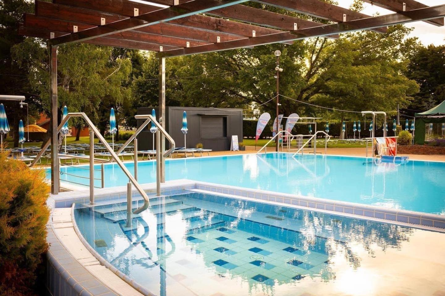 Dom Pri Kupalisku Thermalpark Na Malotejedskej Dunajska Streda Bagian luar foto